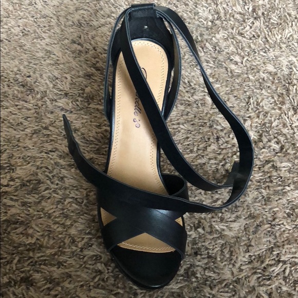 Brand New In box! - Picture 2 of 3